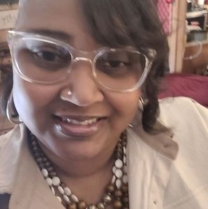 Meet your Posher, Sunshine